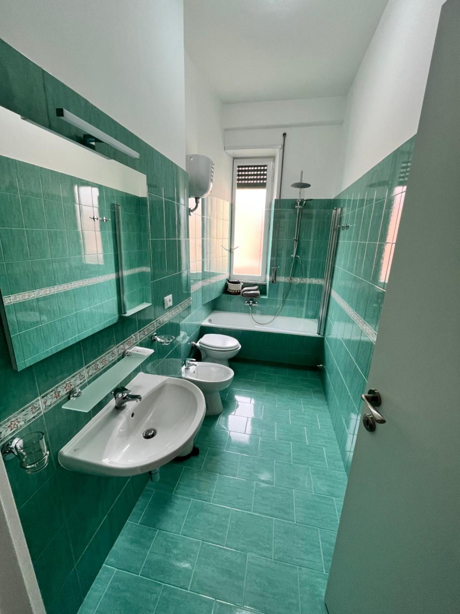La Casa Di Klaudia Apartment โรม ภายนอก รูปภาพ